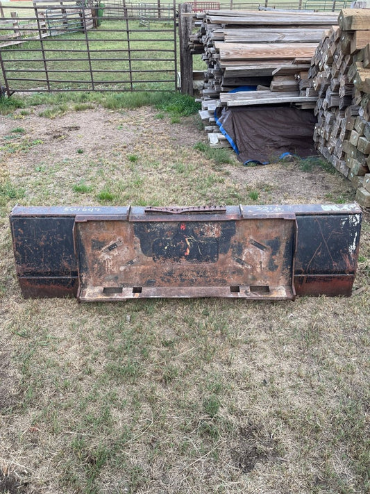 Bucket Attachment For Track Loader