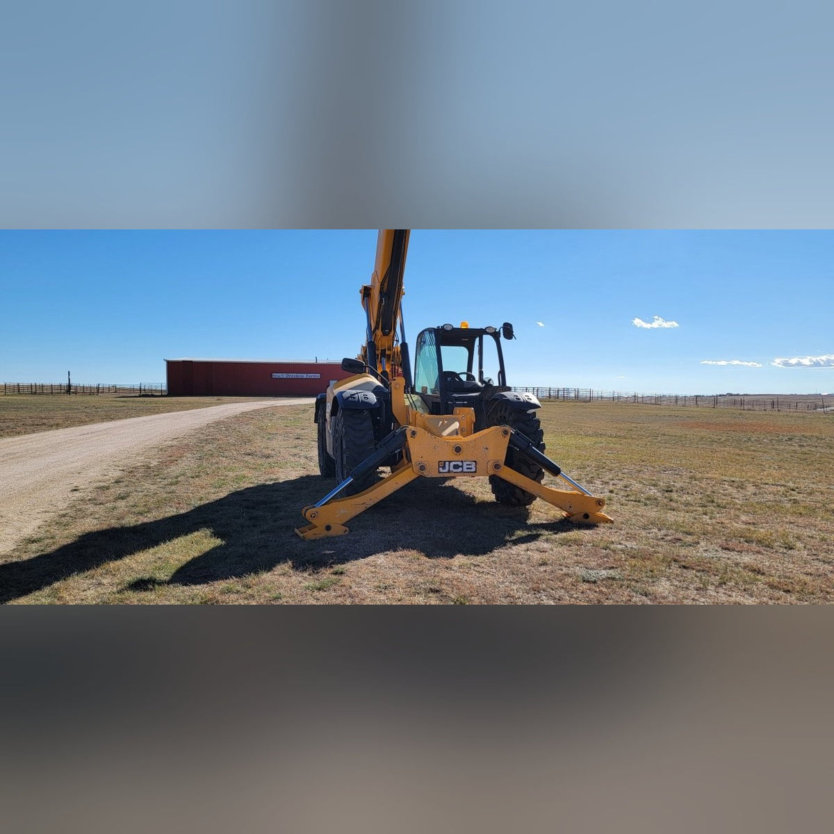 2018 JCB 510-56 telehandler – photo 3 – Mountains Reign Equipment, Peyton CO