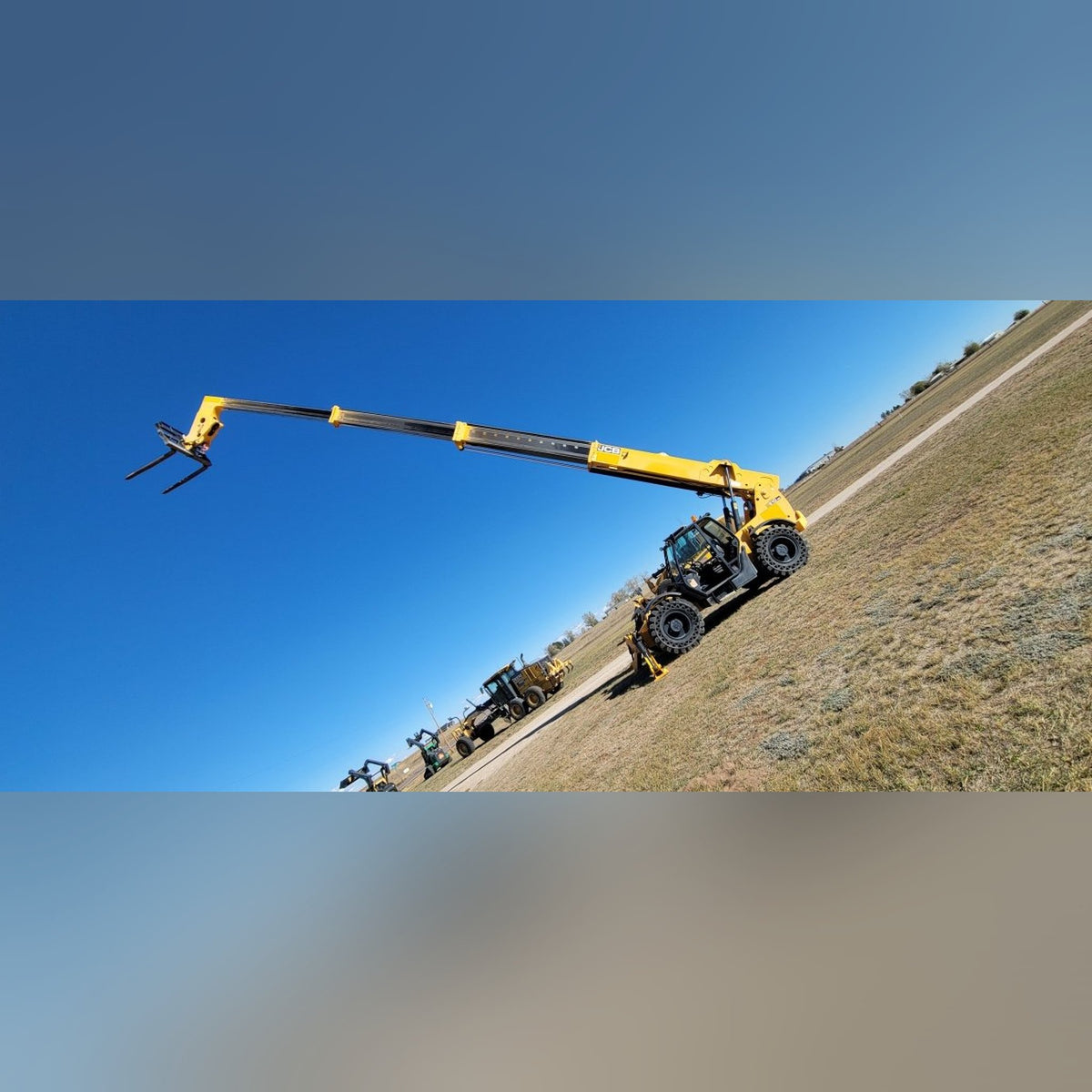 2018 JCB 510-56 telehandler – photo 5 – Mountains Reign Equipment, Peyton CO