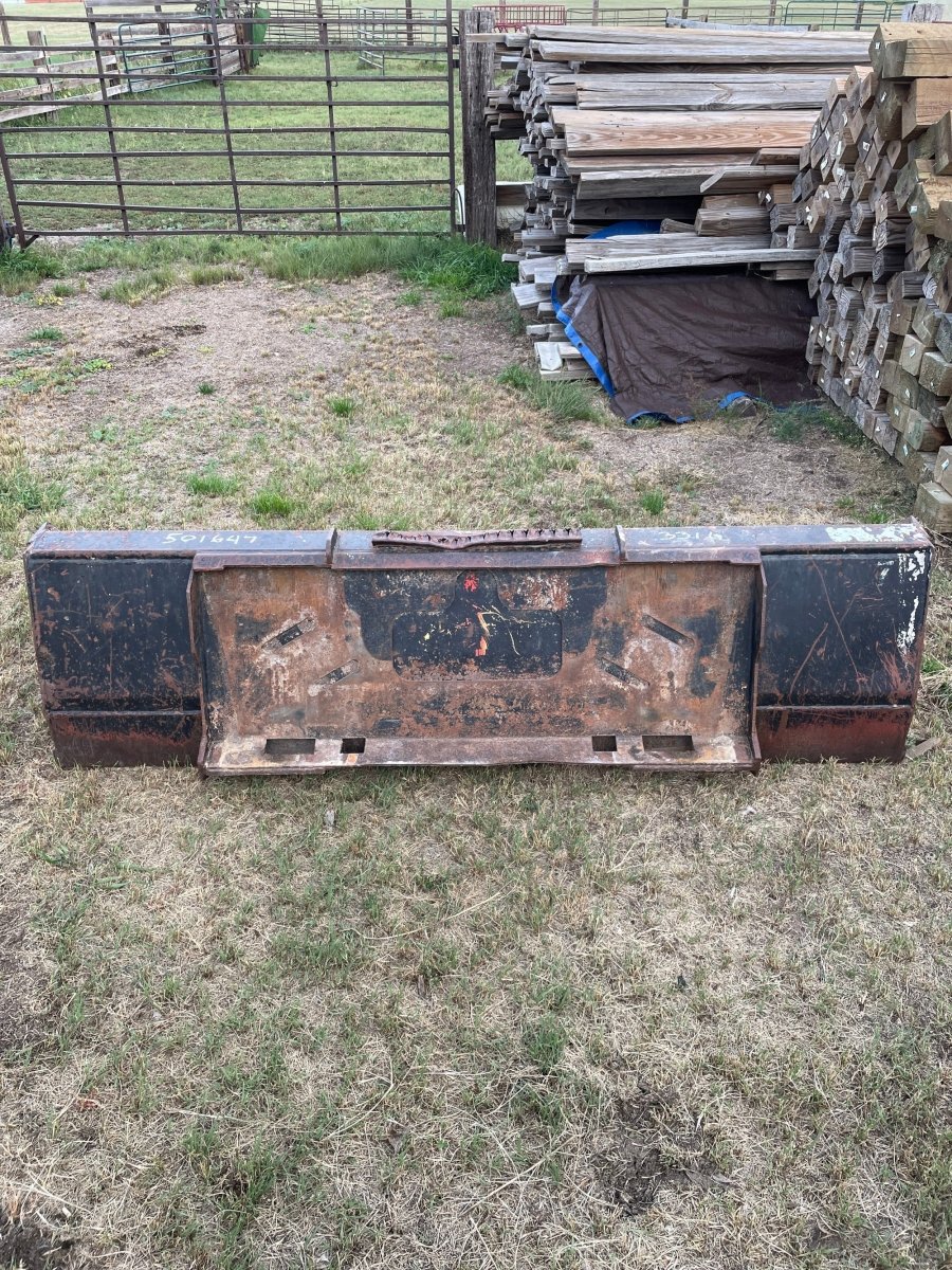 Bucket Attachment For Track Loader
