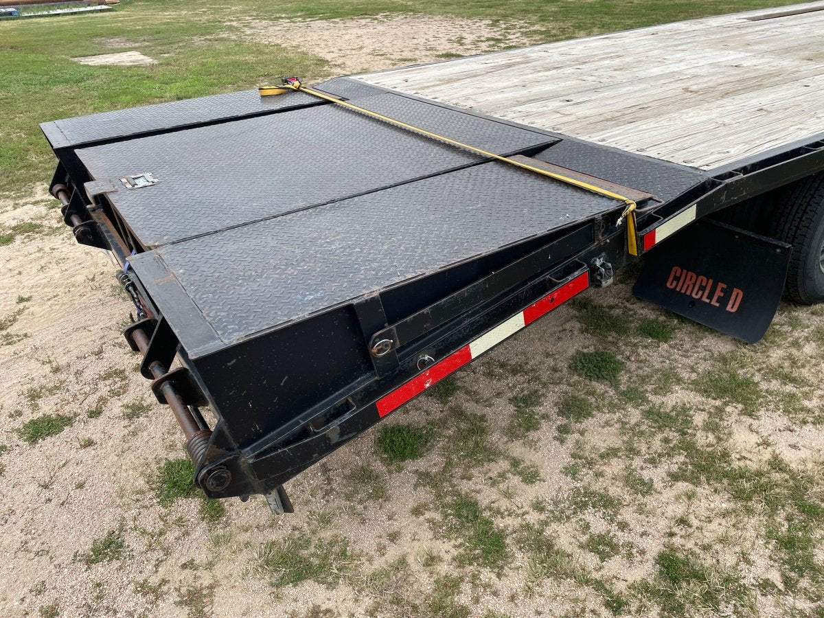 Dovetail Equipment Trailer