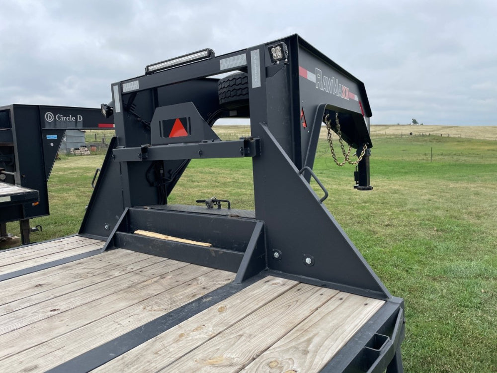 Gooseneck Trailer For Rent