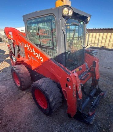2023 Kubota SSV-75 Skid Steer