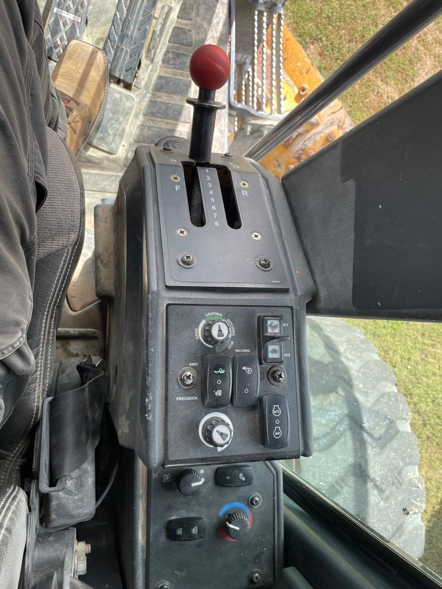 Motor Grader Shifter