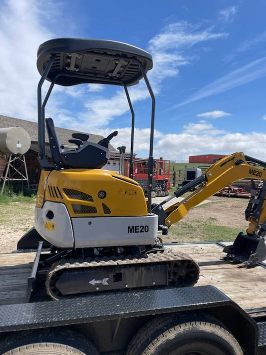 2026 ME20 Compact Mini Excavator with Yanmar Diesel Engine